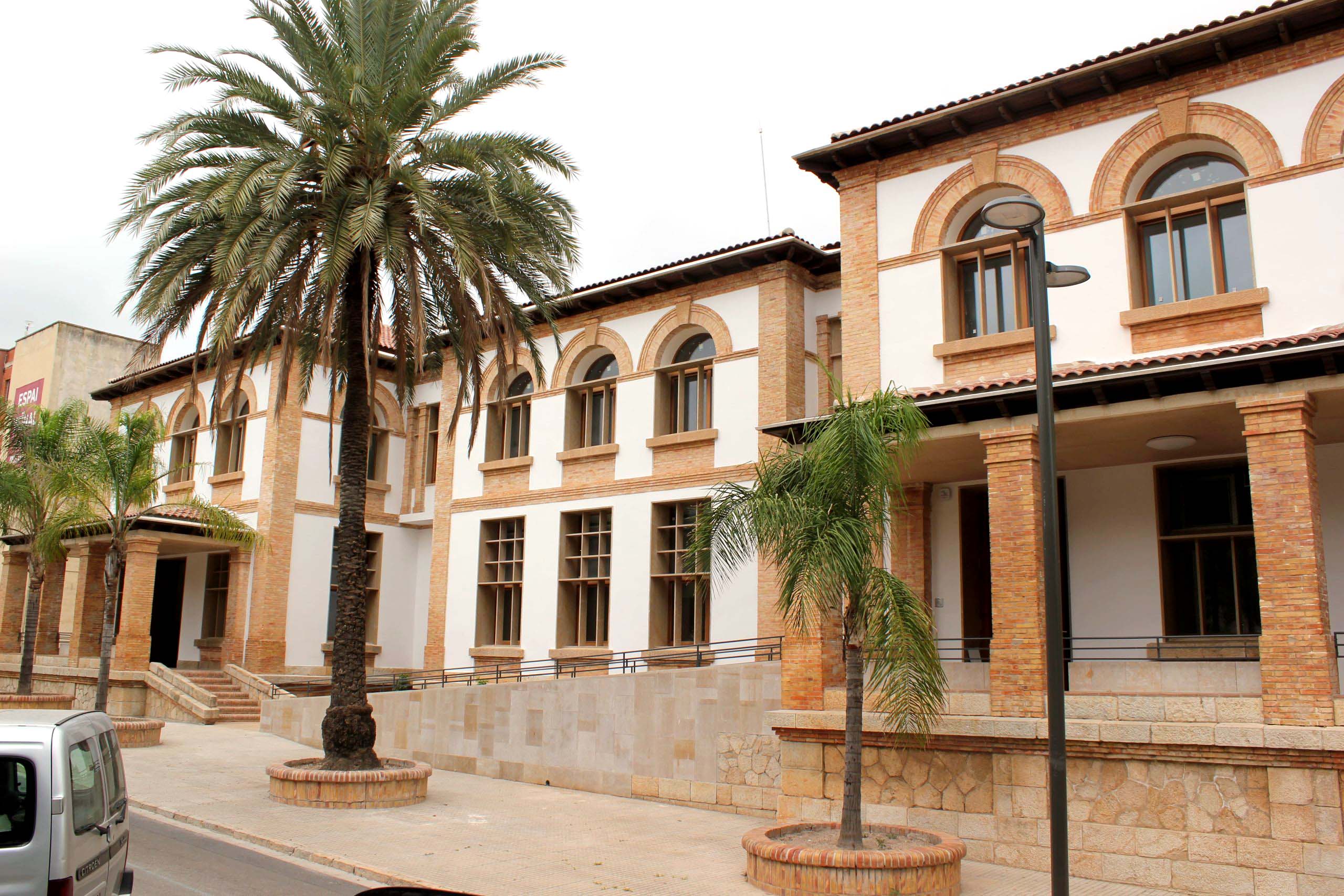 Adecuación biblioteca municipal de Pego