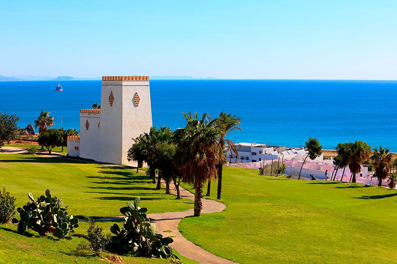 SERVICIOS Y CAMPO DE GOLF “MARINA DE LA TORRE” EN MOJÁCAR | ALMERÍA